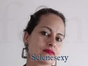 Selenesexy